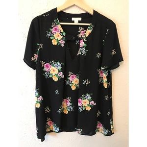 Finn & Grace Black Floral Print Shirt Short Sleeve Blouse